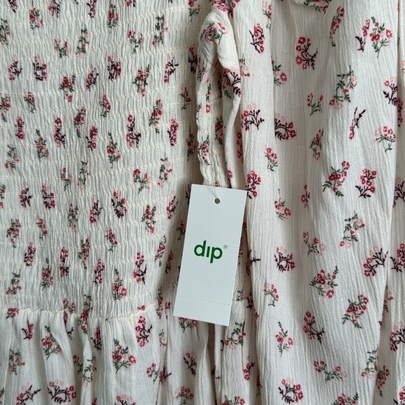 Dip Floral Shirred Square Neck Long Sleeve Blouse - Picture 9 of 12